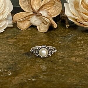 Sterling silver plated ring size 4